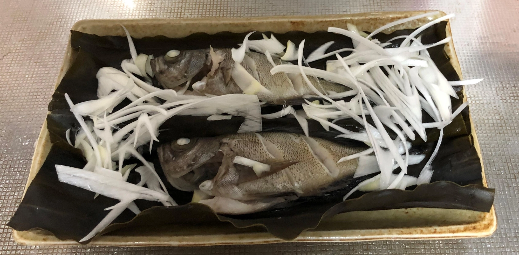 味の素×塩×日本酒X昆布
旨いです。
サイズは１６ｃｍレベル
