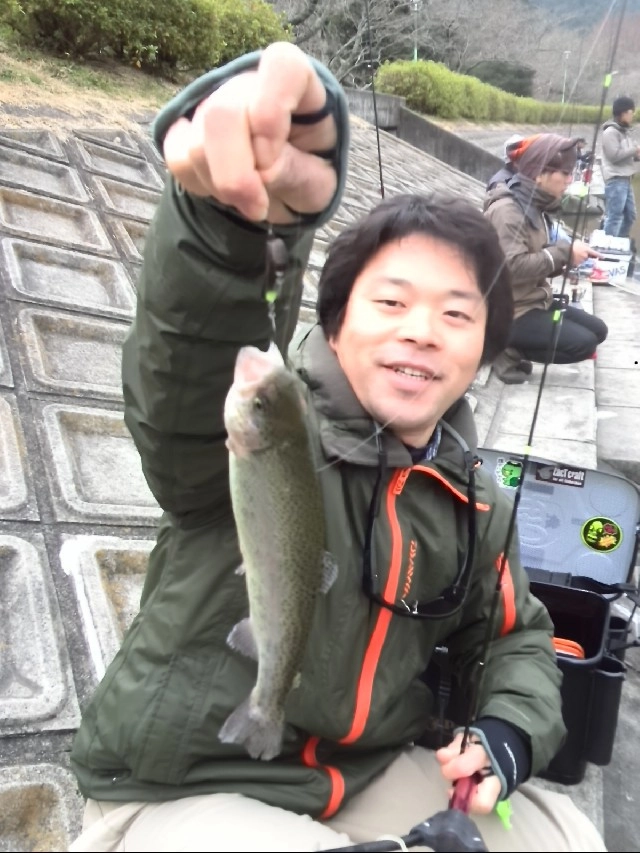 ２３日は曇りでボトムが良く釣れました。