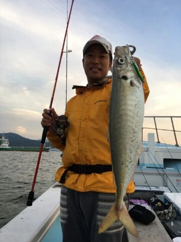 ボーズレスの近藤さんはイエヤスででっかいアジ