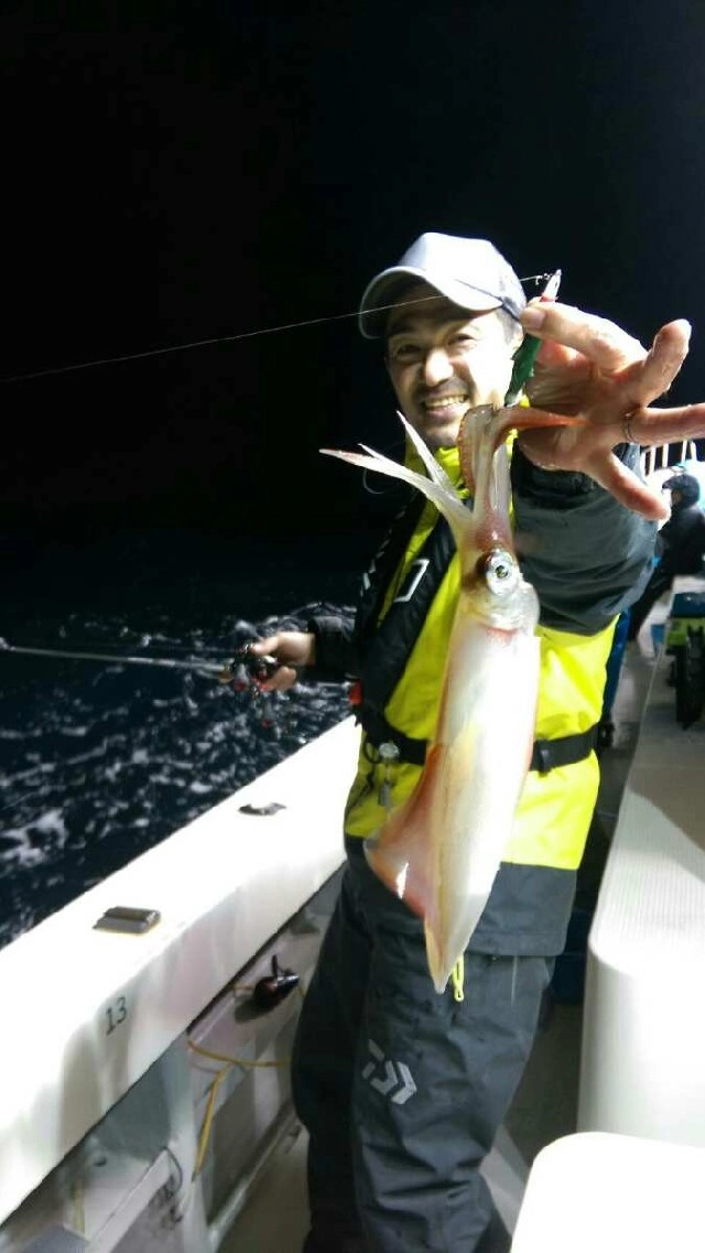 アニサキスの岩城さんにタルイカの釣り方を一から教えて頂きました！！釣らせて頂き、本当にありがとうございました！！