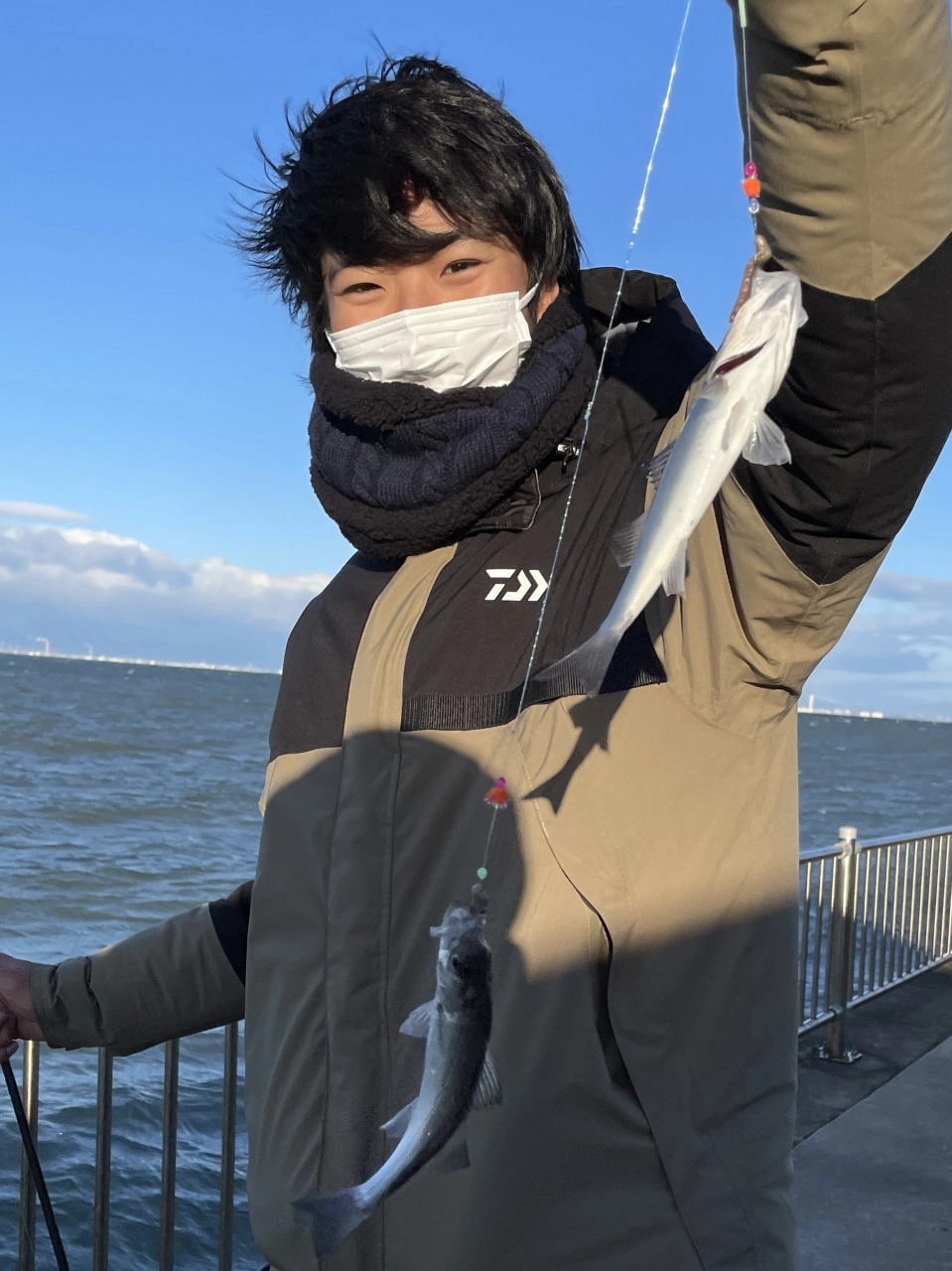 スタッフ荻須　セイゴダブルヒット