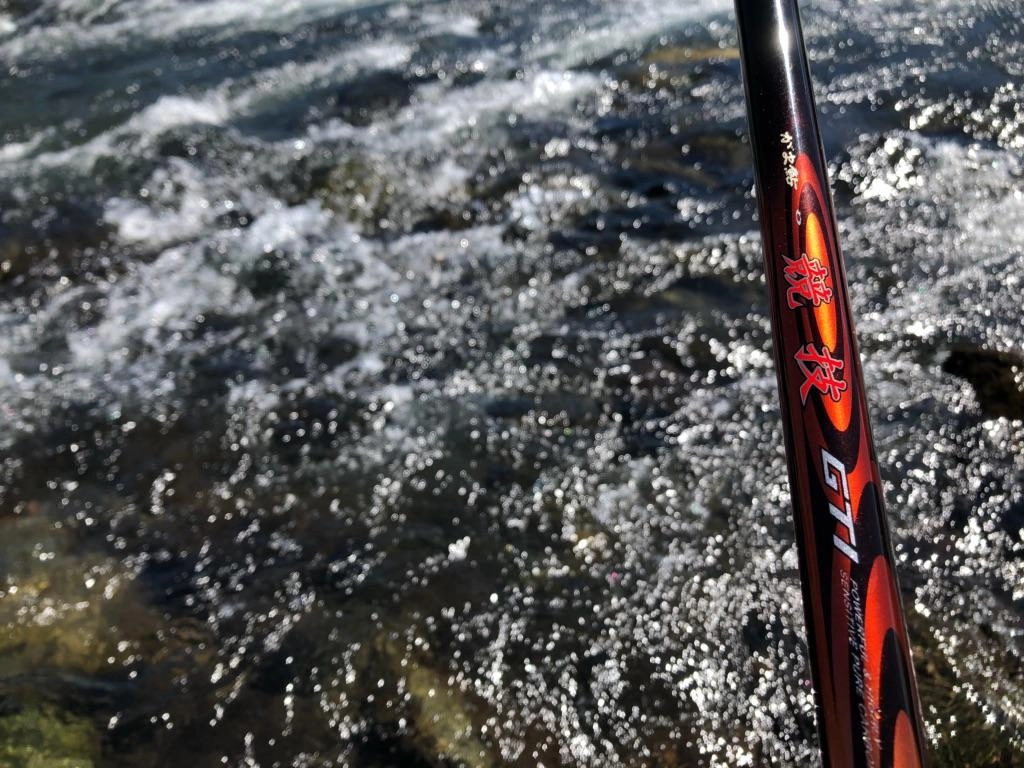 竿にはがまかつ競技GTI極泳がせを使用！