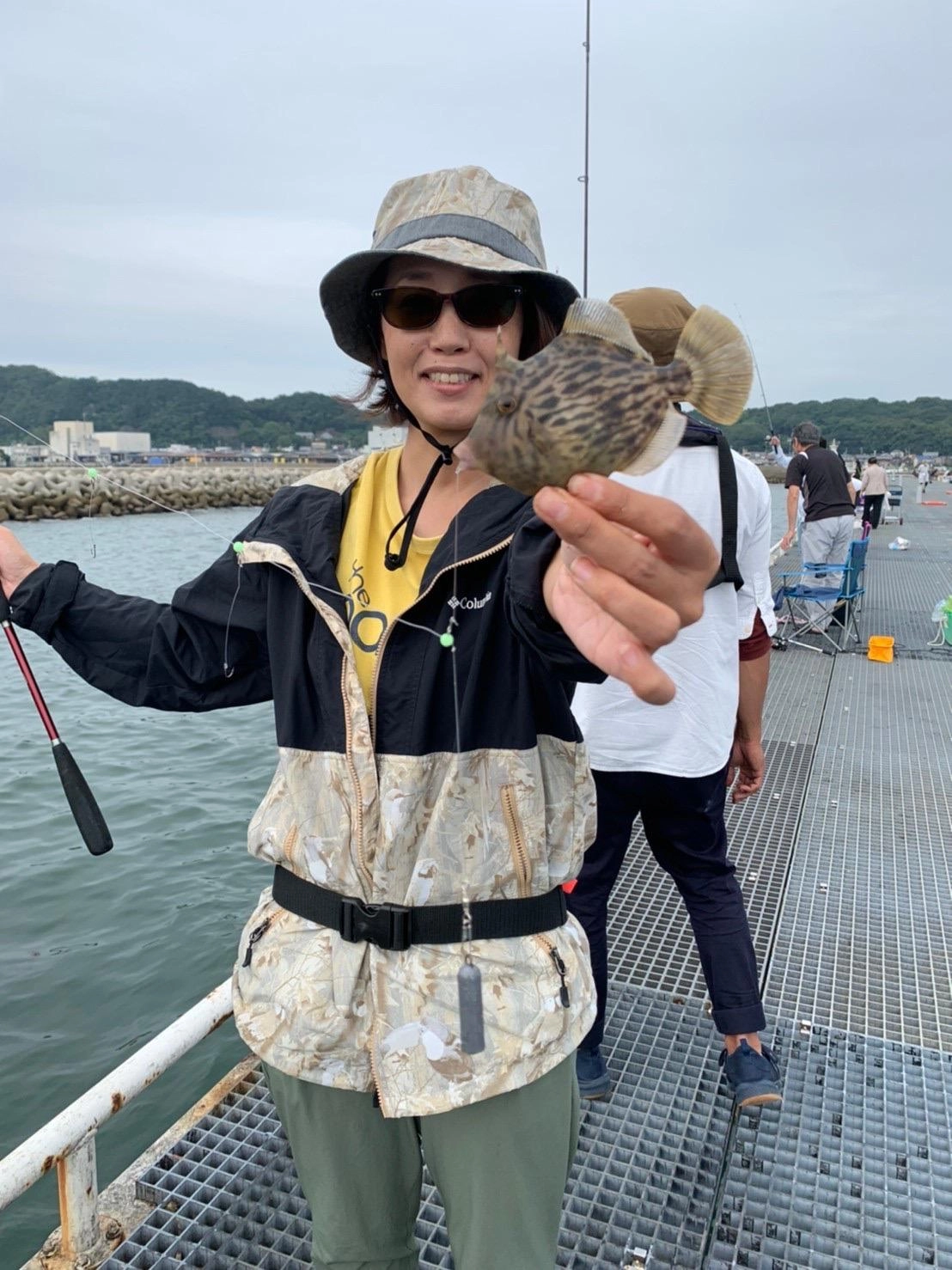 他の方はサビキで良型のアジが釣れてました(^▽^)