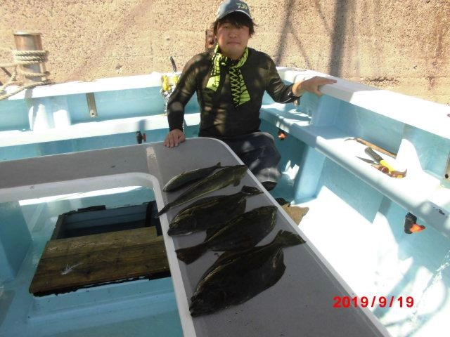 ヒラメ釣り②回目のお客様もかなり良い感じで初秋ポチャビラメを掛けていただきましたよッ(о´∀`о)