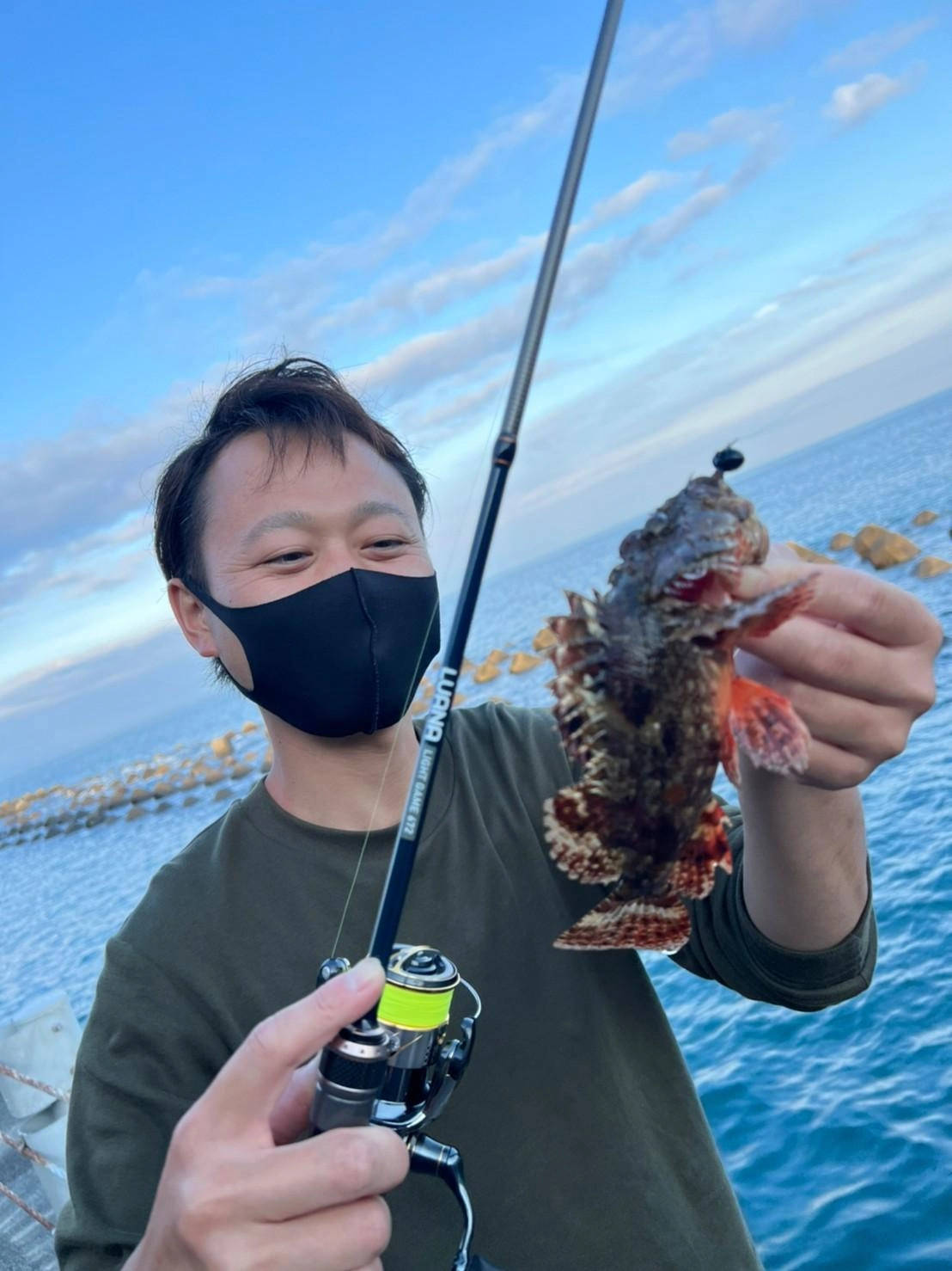 ワームを使ったライトゲームでカサゴを釣ることができました！