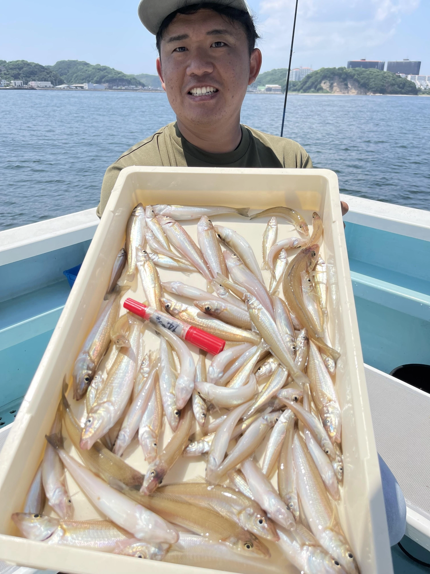 【イシグロ 西春店さん】の三浦くんは今シーズン最高釣果❼❹本狩りッ(・∀・)b