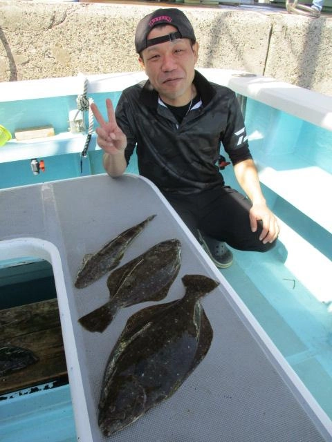 いつもの常連様は初春ビラメ マゴチと釣りましたよッ(^-^)