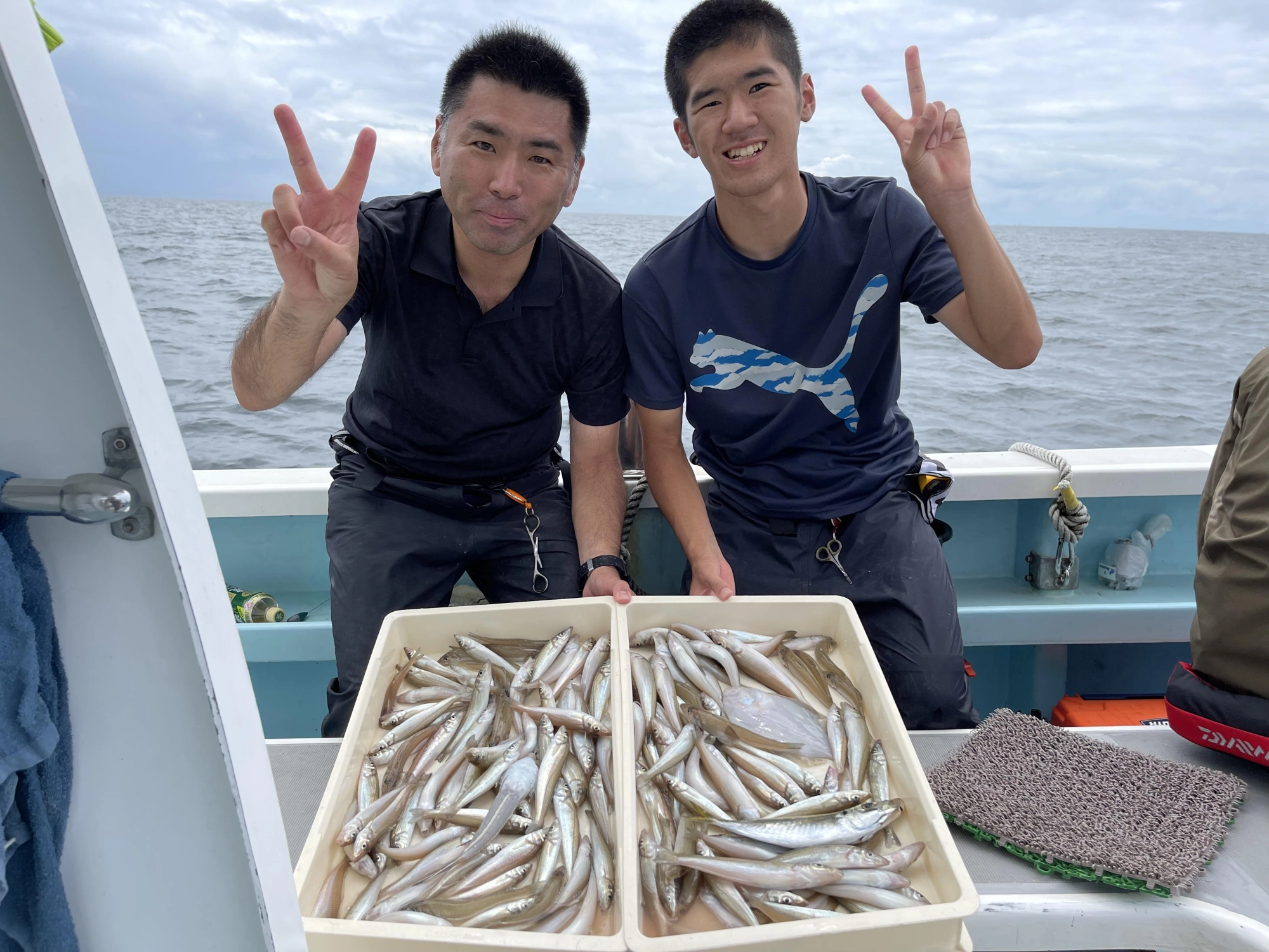 こちらの親子様は おふたりでデカポチャギス混じりの150本Over狩りッ(°▽°)