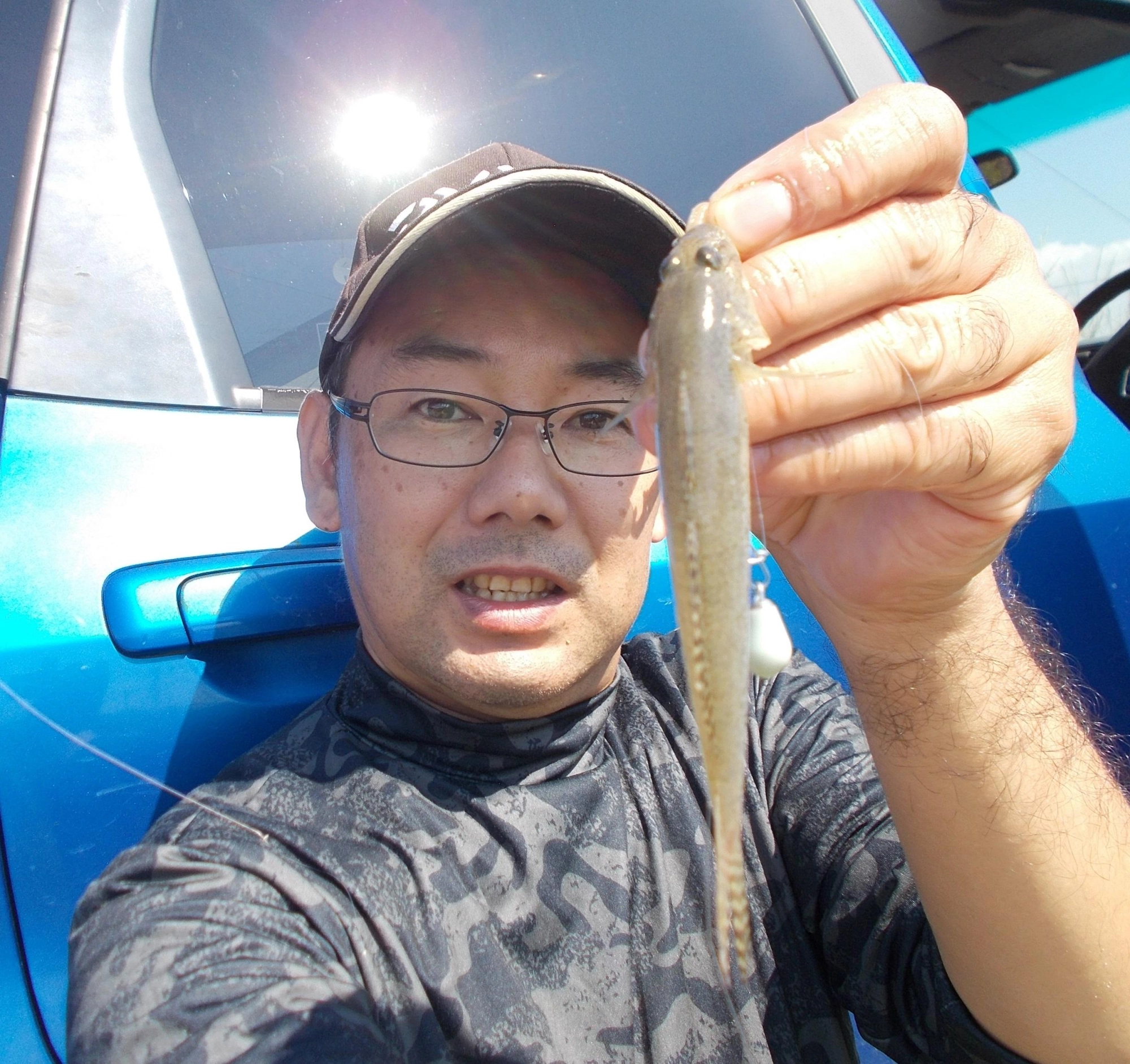 ハゼが大きくなってきました。場所ムラが出てきていますのでとにかく広範囲を探って群れを見つけよう。