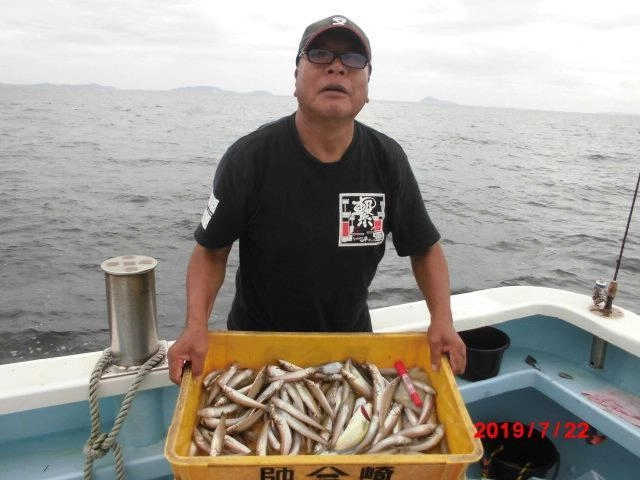 今シーズンから始めた 御乗船⑨回目のお客様も束釣り近い釣果を毎回あげてますよッ(・∀・)