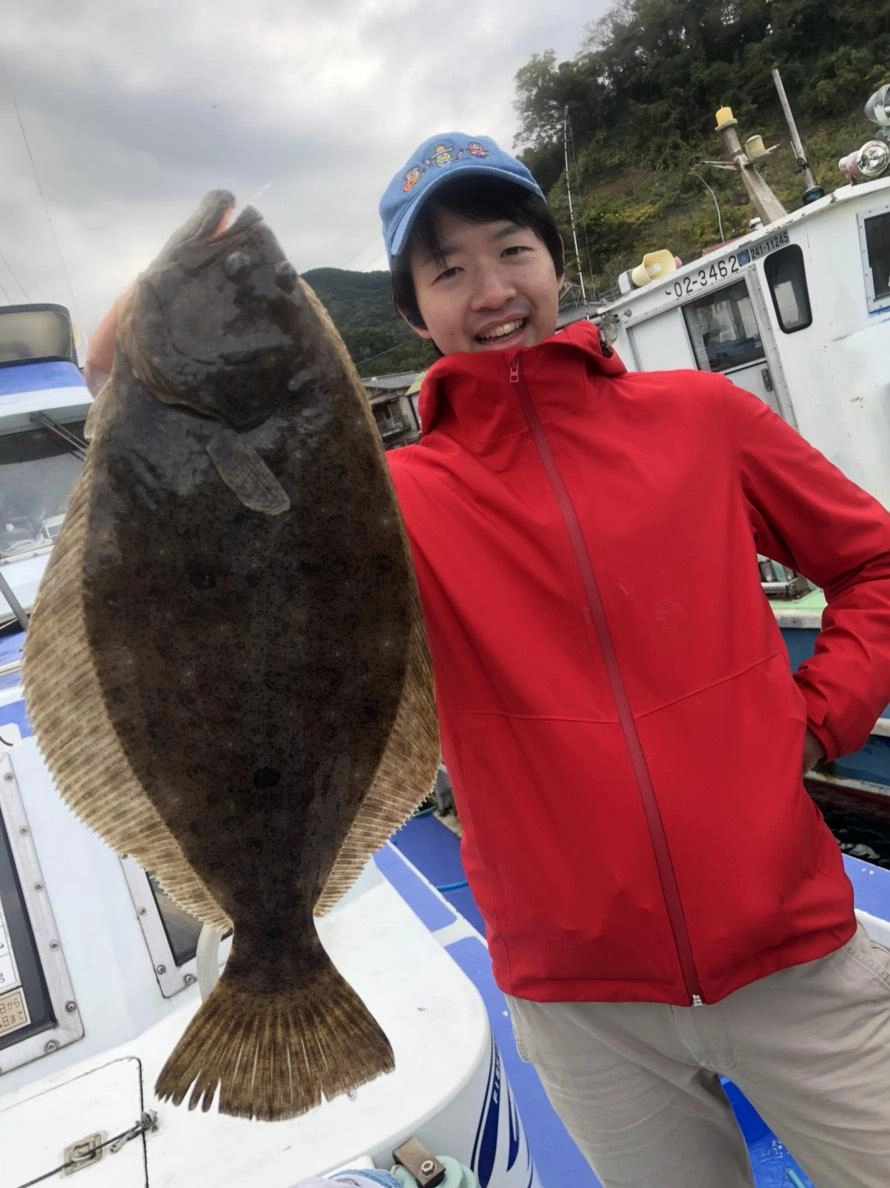 ヒラメ釣りに慣れていないお客様も良型ヒラメキャッチしました！
