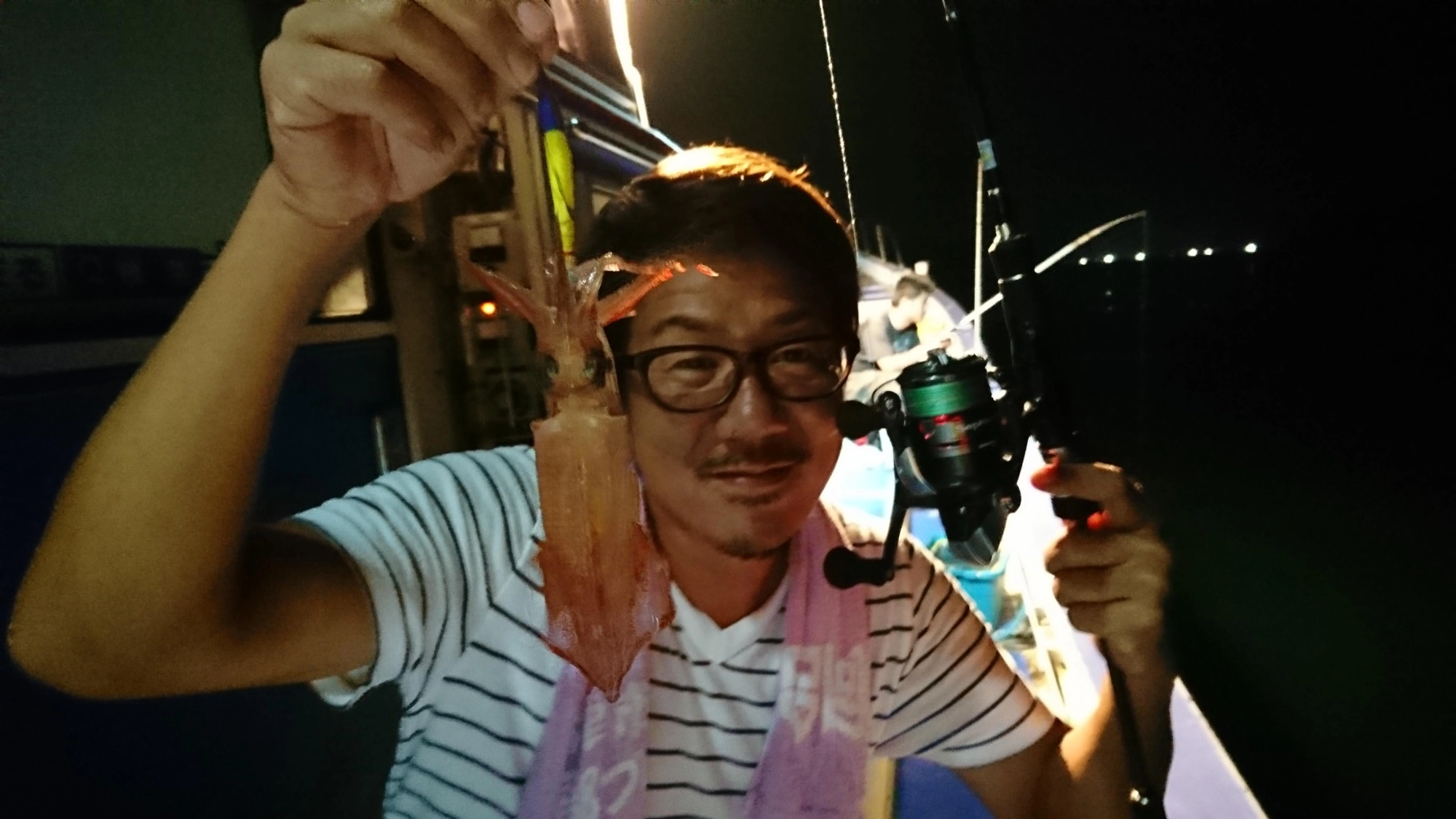 大介船長もイカメタルでマルイカゲット！