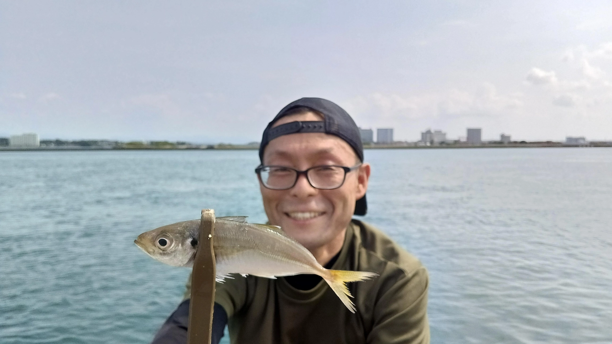 サビキのアジは回遊してくるので1匹釣れたらすぐに仕掛を投入しよう。