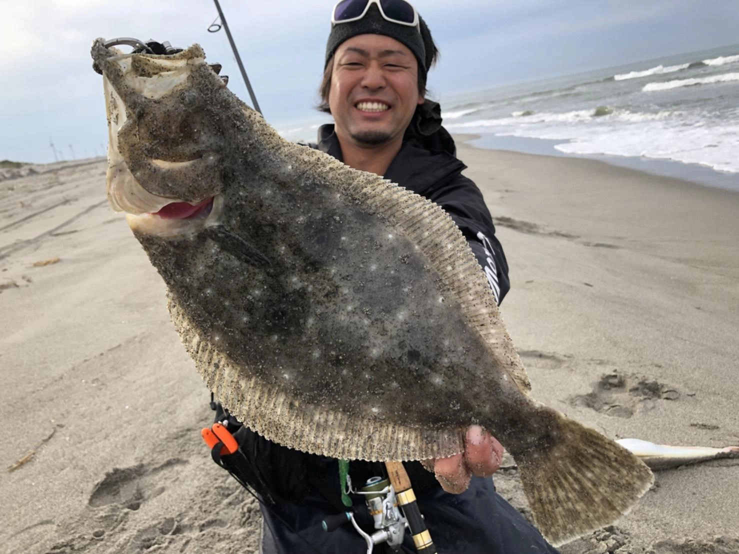 ビーチウォーカーハウルに食った４３ｃｍのヒラメ。