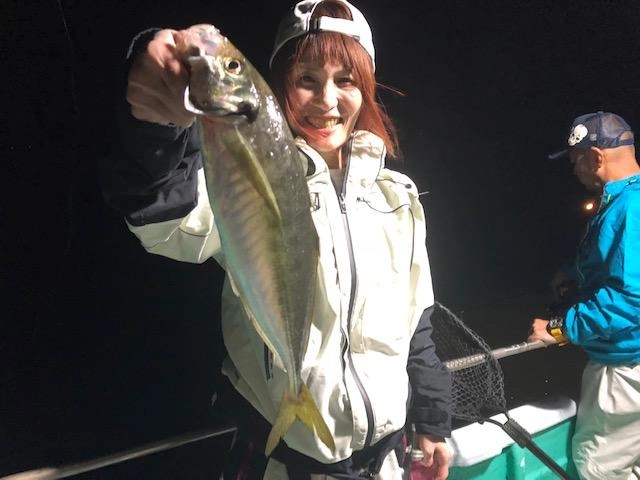 釣りガールもギガアジＧＥＴ！！