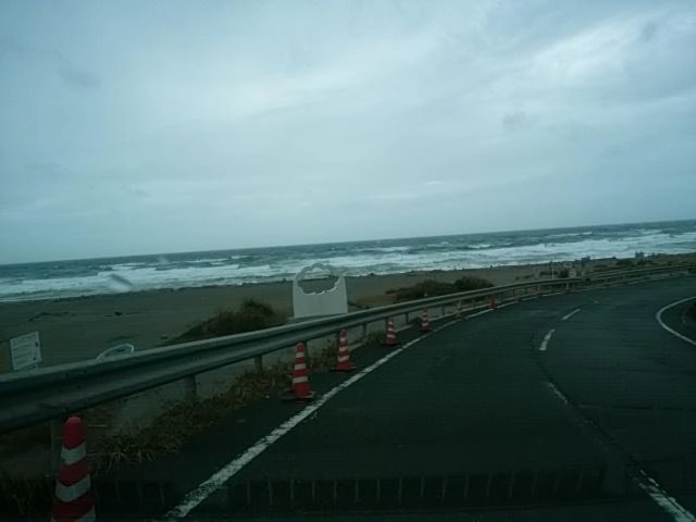 伊古部海岸へ移動。