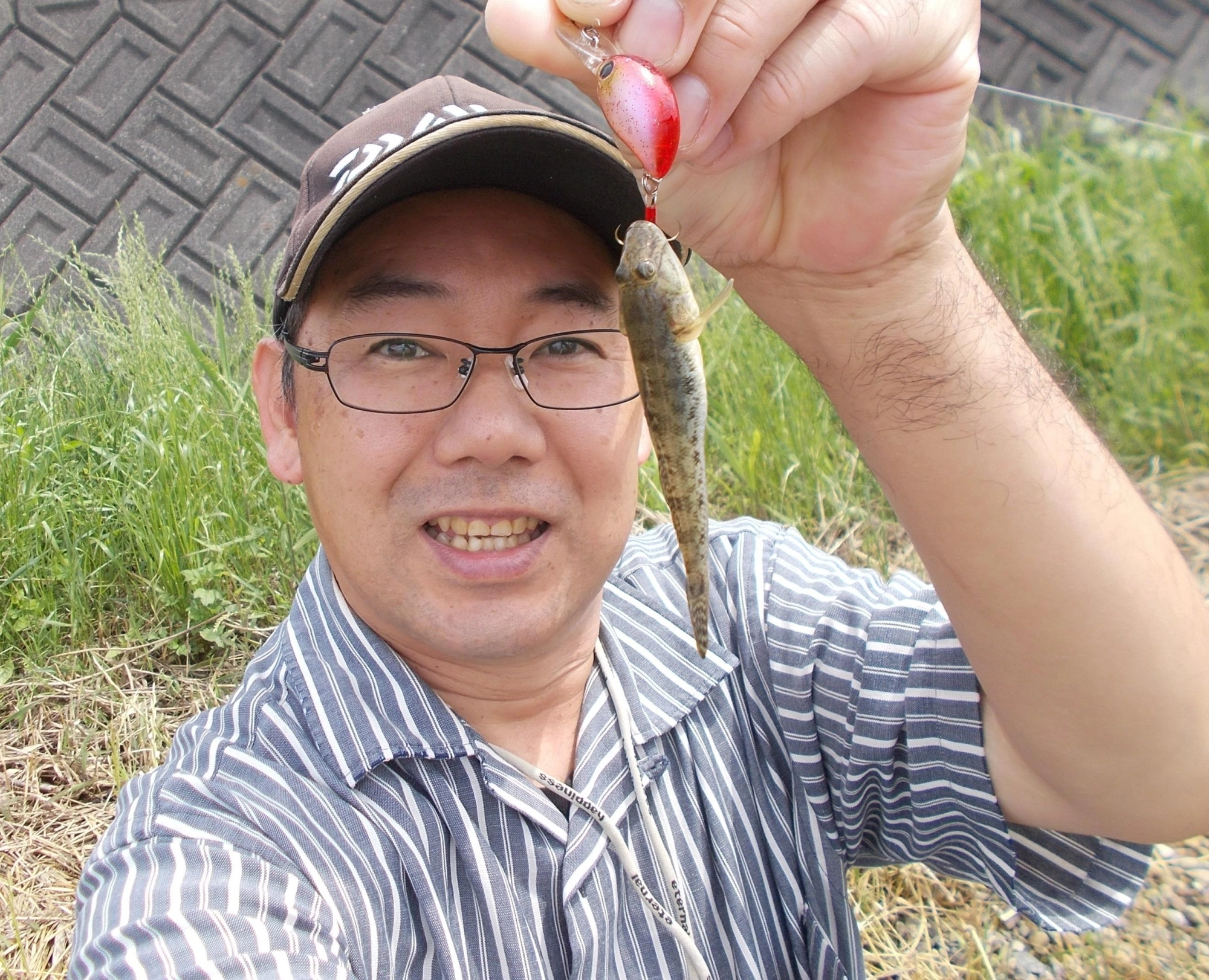 日に日にハゼのサイズが大きくなってきています。近くでハゼクラしていた方も次々とハゼを釣っていましたよ。