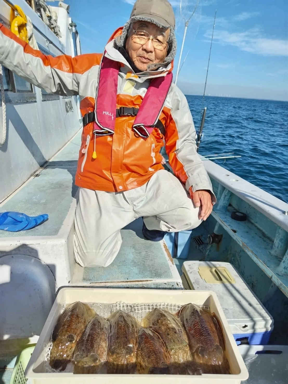 こちらの常連様も今日のトップ釣果タイの釣果を乗せるッ(^-^)