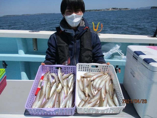 昨シーズンに比べると❶ヶ月も早いシーズンインですが数釣りはこれからですッ(^-^)