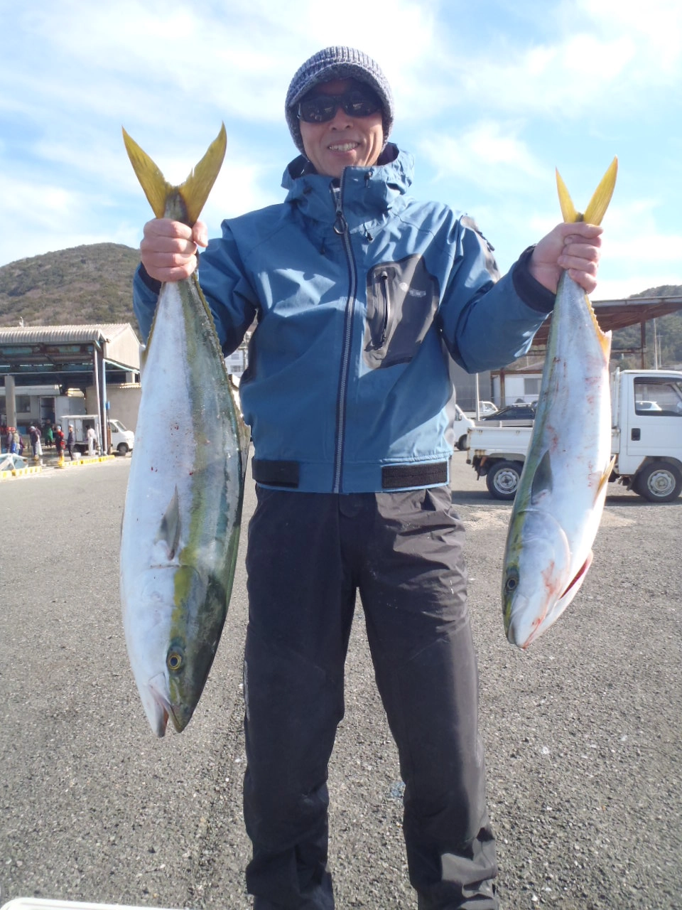 お客様石田様。ジギングに大はまり！しっかり釣っていました！