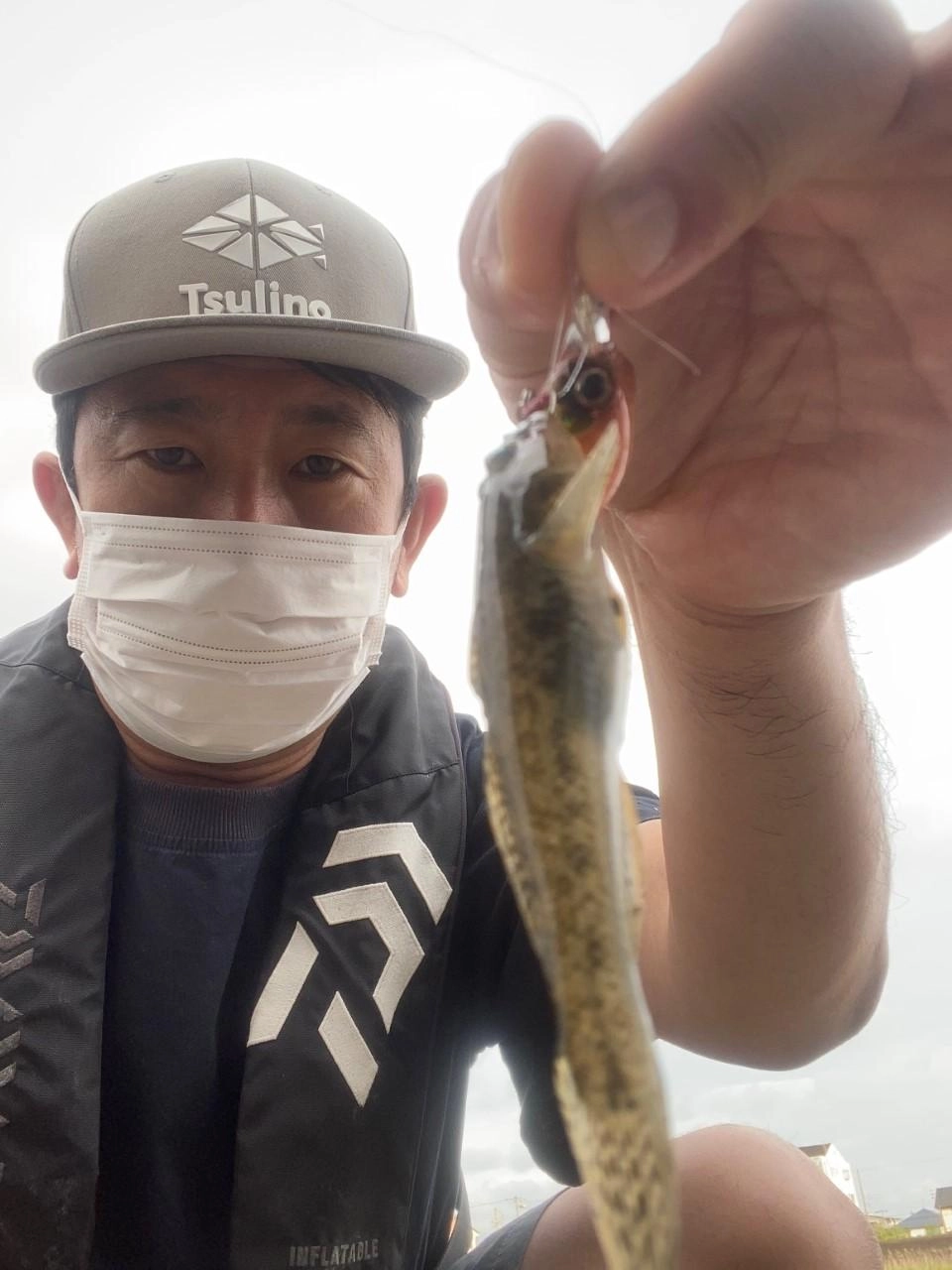 最大10㎝ハゼ！ハゼ大きくなってきました！積極的にルアーにアタックしてきますよ♪