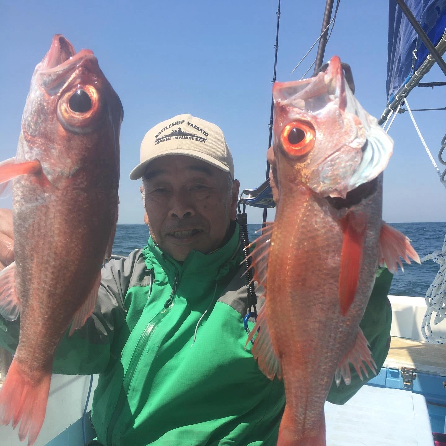 沖の赤ムツは大型でメダイの様に良く引きます！