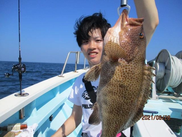 こちらのお客様は大山良型オオモンハタ狩りッ(^-^)