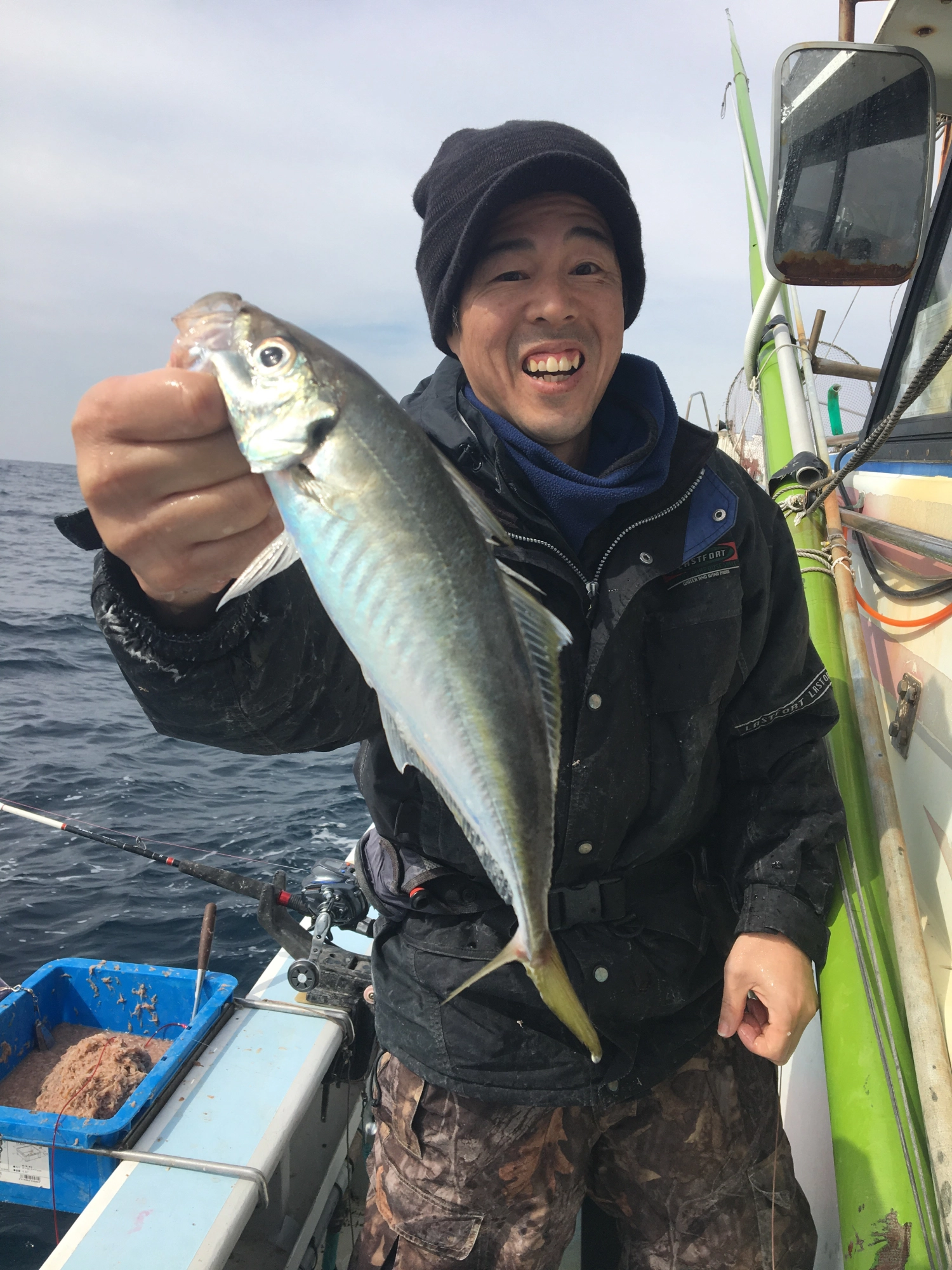 40㎝UPの大アジが釣れてます！