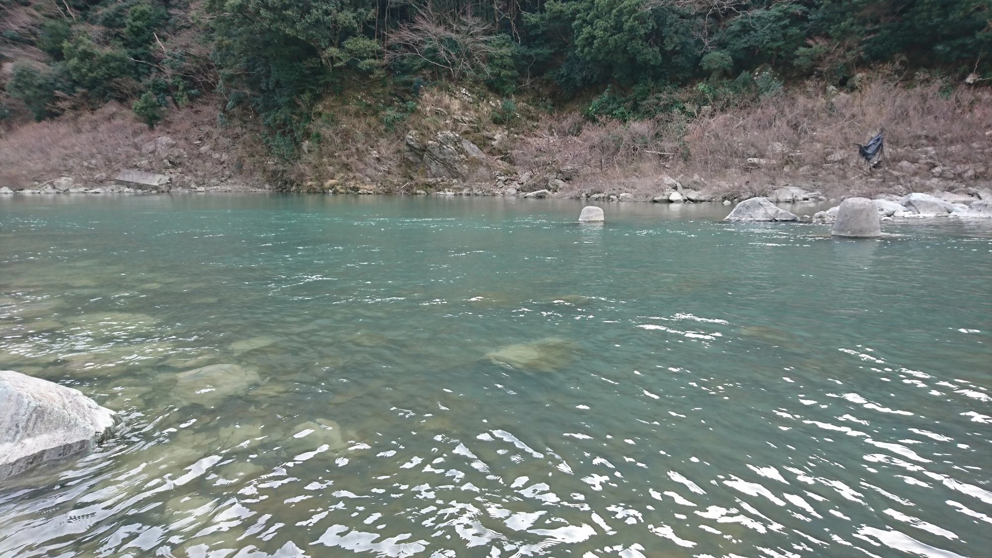 釣れたポイントです。　流芯の底付近にて