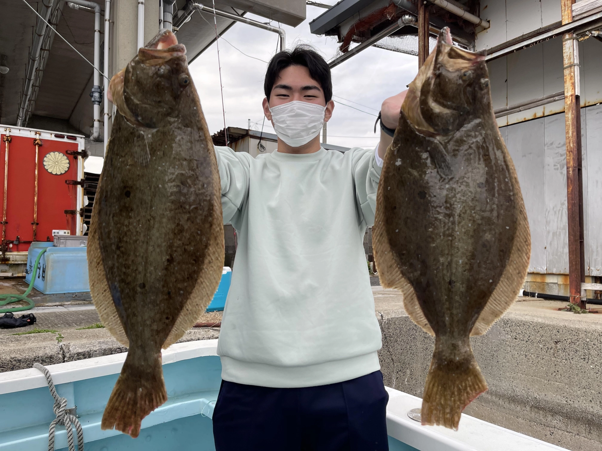 おひとりでごーまるOver初冬ビラメを❷枚も釣る強者ツリボくんッ(°▽°)