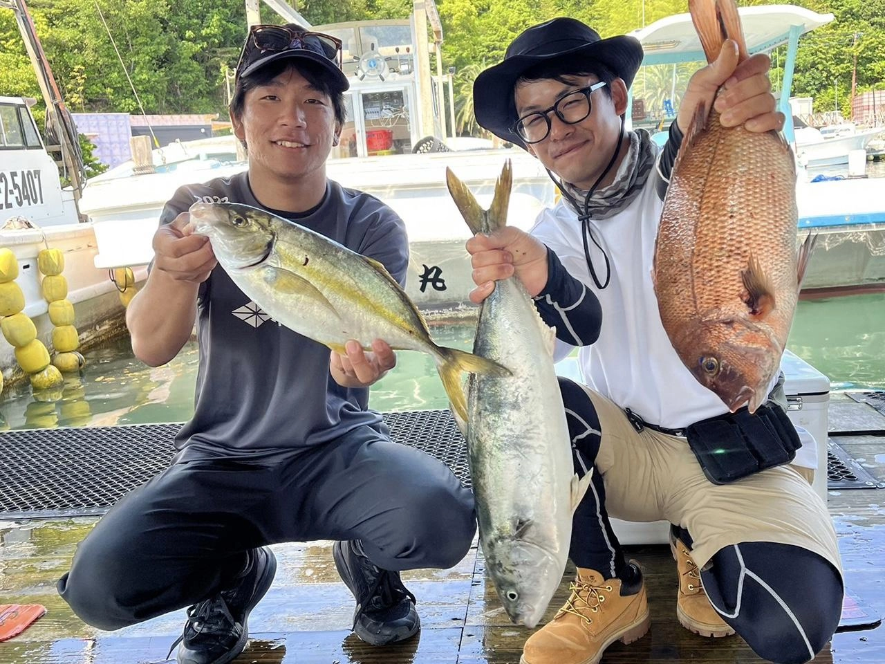 帰港後締めてくれるので、
新鮮な状態で持ち帰れます！