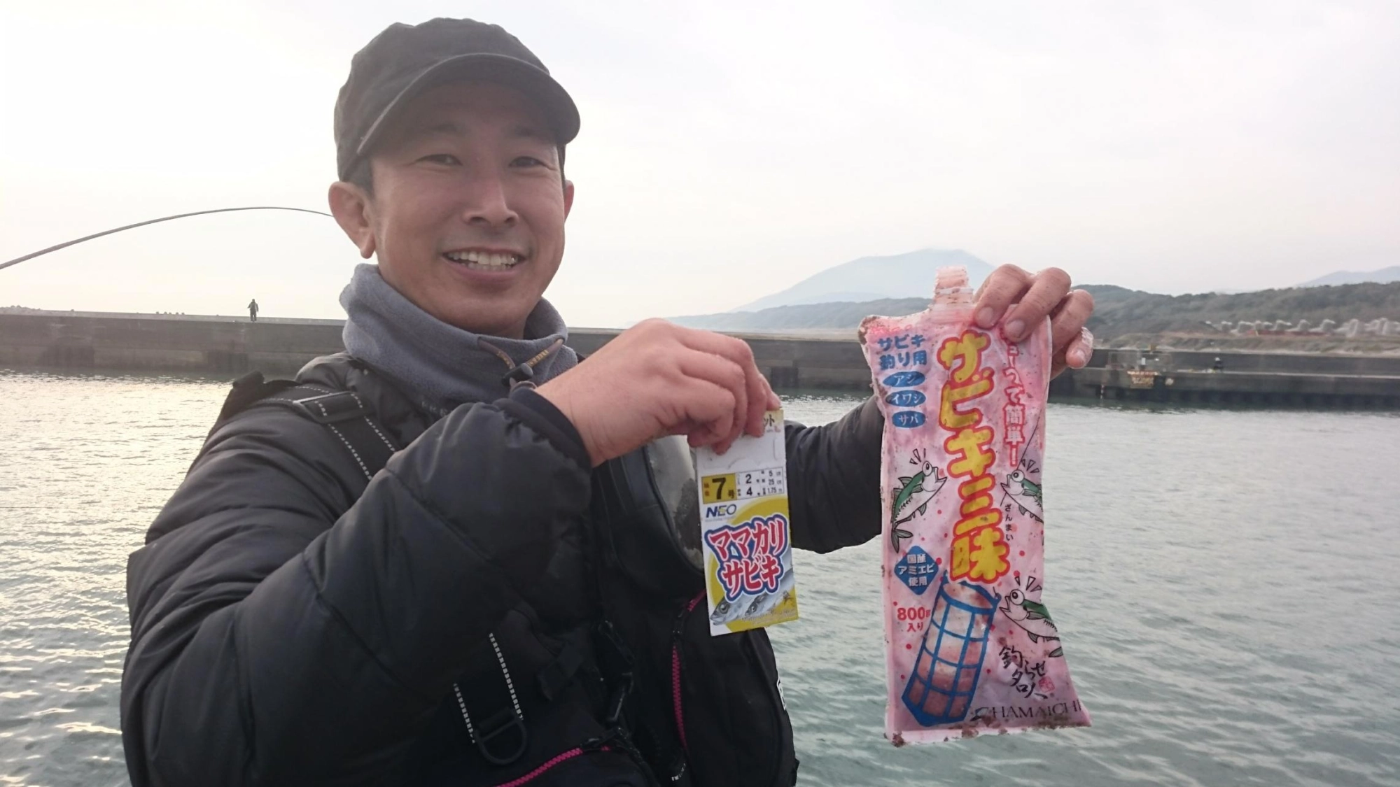 仕掛けはママカリ仕掛けがオススメ♪6～７号ぐらいがＧＯＯＤ♪