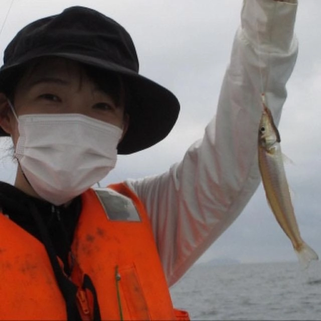 こちらのツリジョは初『梅雨モロポチャギス』を釣ったそうですよッ(о´∀`о)
