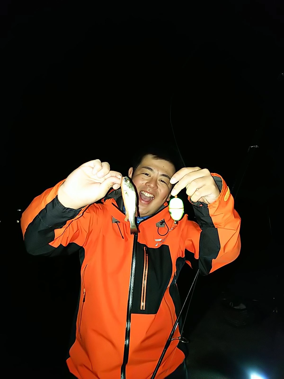 電気ウキでもセイゴ！