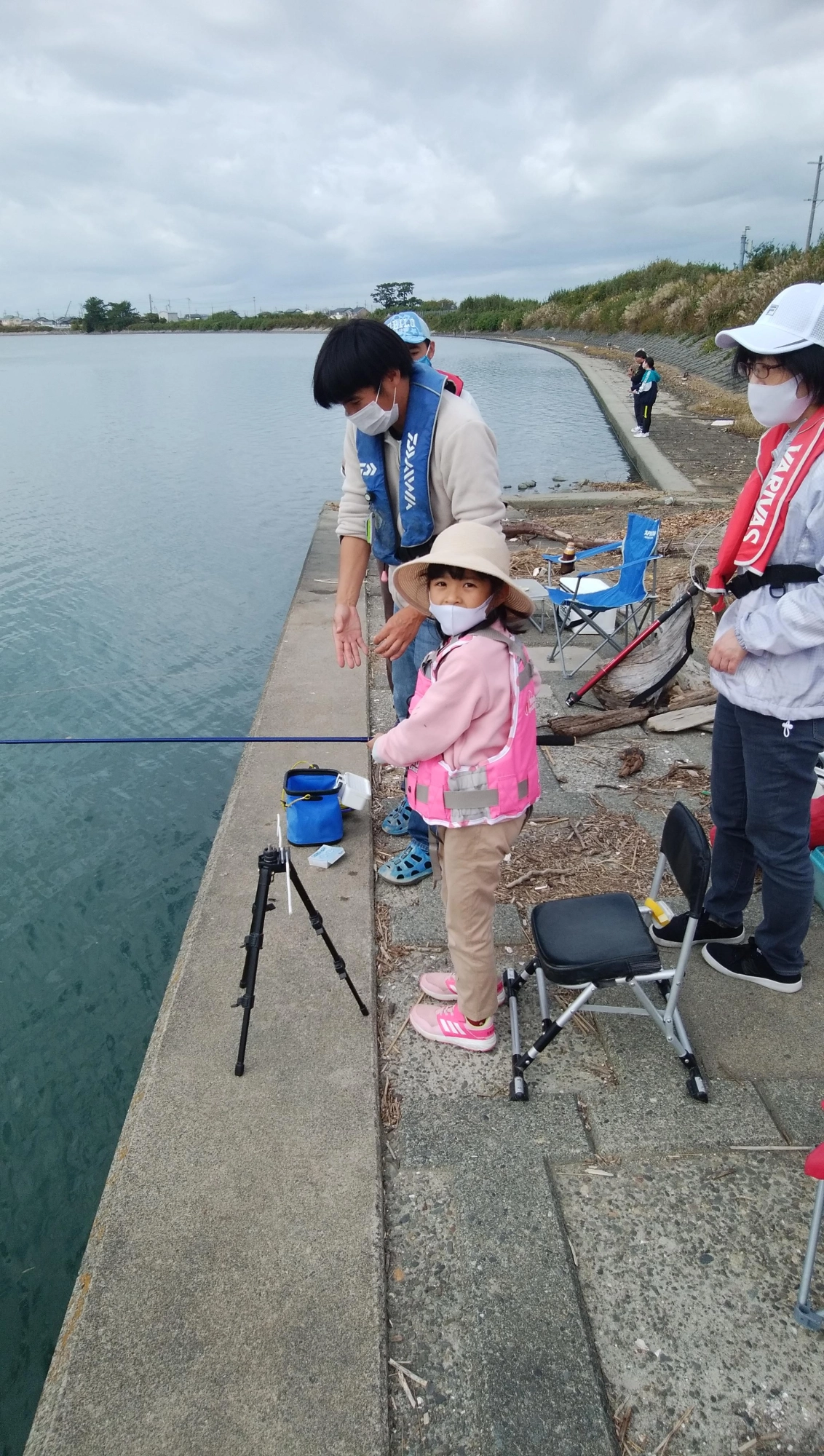 孫「6才」が初めての釣りです！嫁も応援！楽しい一時を過ごしました！