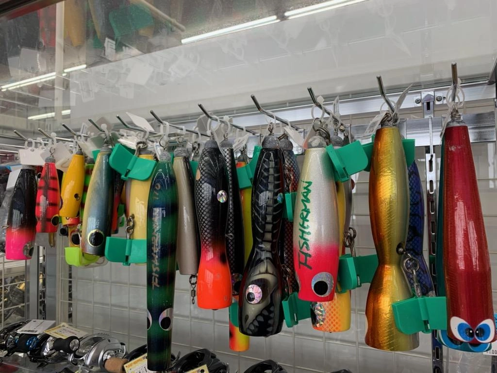 知立店では現在リサイクルオフショアキャスティングルアー大量にありますよ！