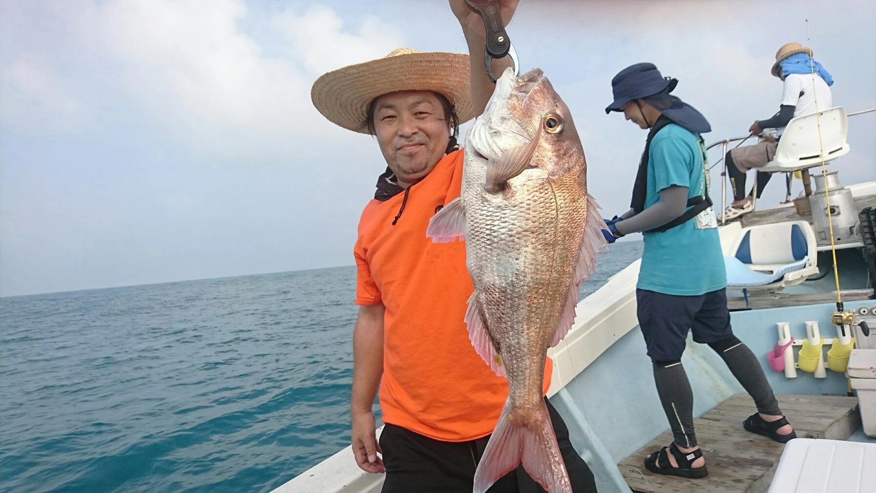 タイラバ初挑戦のお客様♪しっかり50アップのマダイ釣ってくれました！