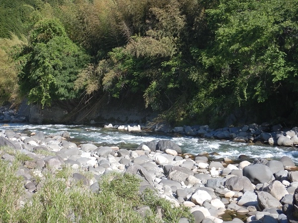 平水の吉田川