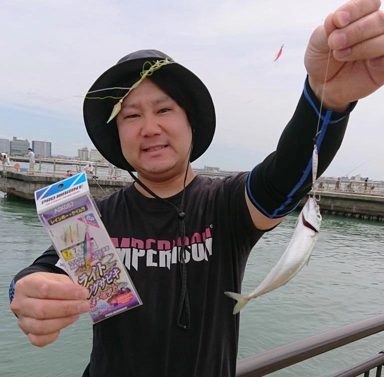 海釣り公園で手軽に楽しめるマイクロジギングサビキ釣り、ぜひチャレンジしてみてください。