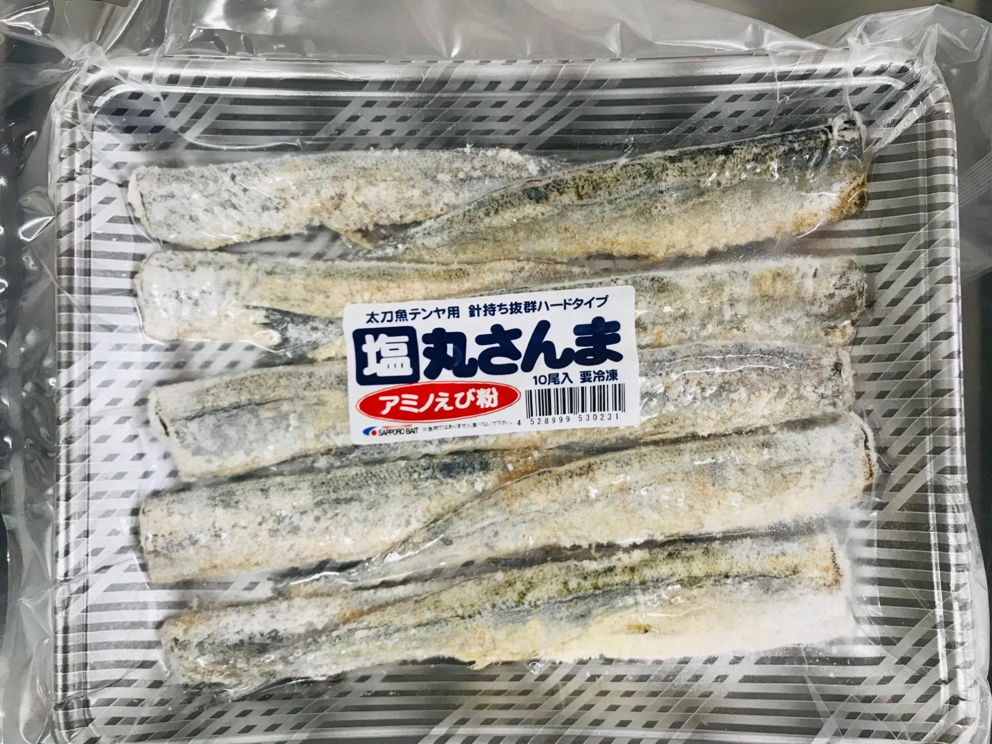 これが太刀テンヤの新しいエサ！！その名も『塩丸サンマ』！！水分を徹底的に無くしたことでエサ持ちも最高です！！