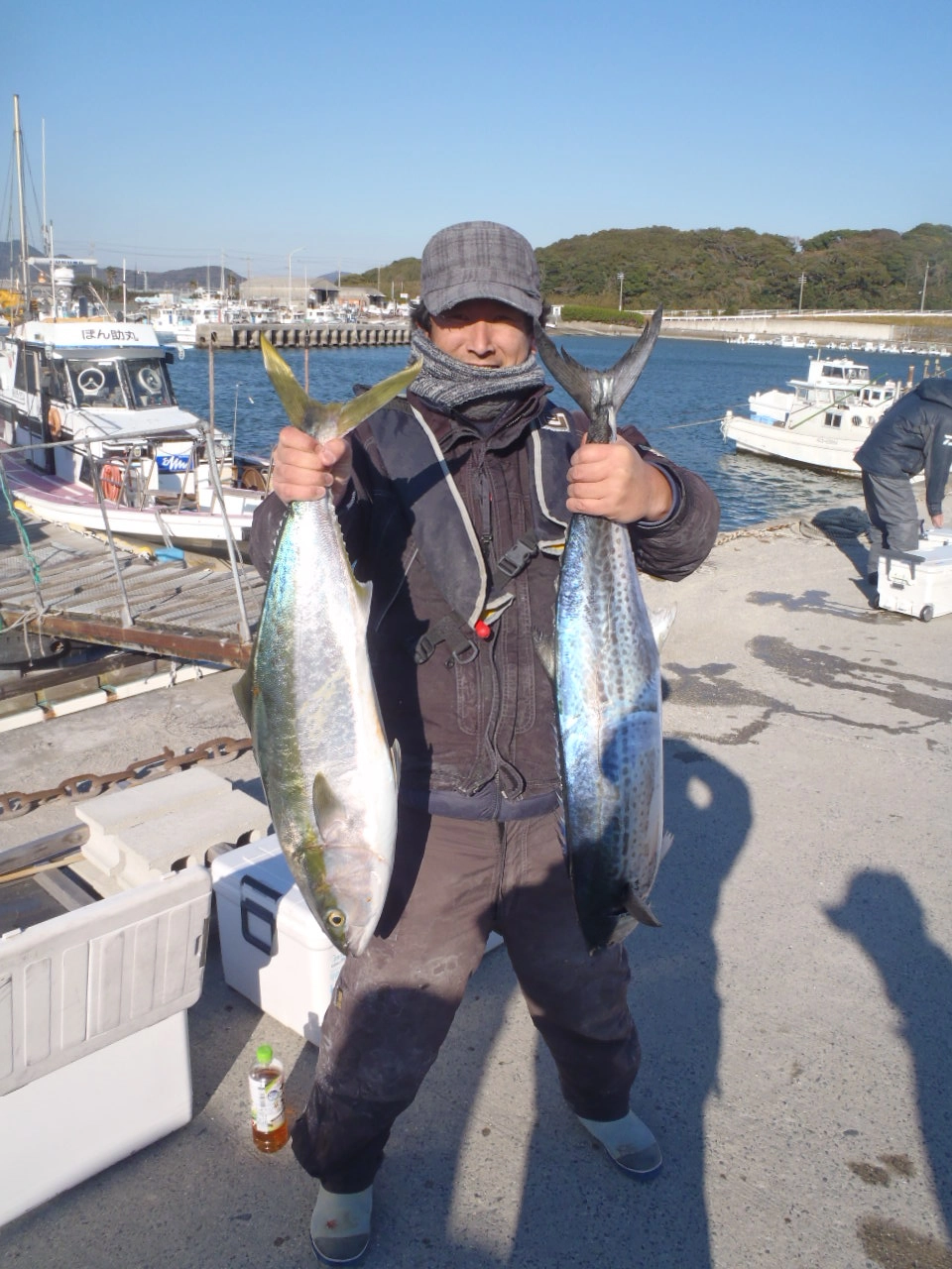 ジギング大好きスタッフ杉浦ブリＧＥＴ♪サワラはフォールで喰いました♪